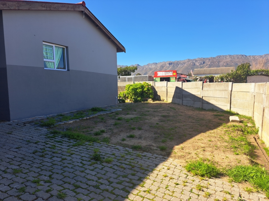 3 Bedroom Property for Sale in Sercor Park Western Cape